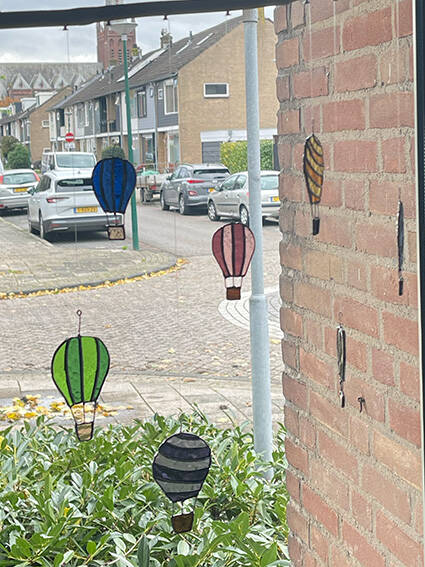 Tiffany glaskunst verkocht: Ballonnen mobiel