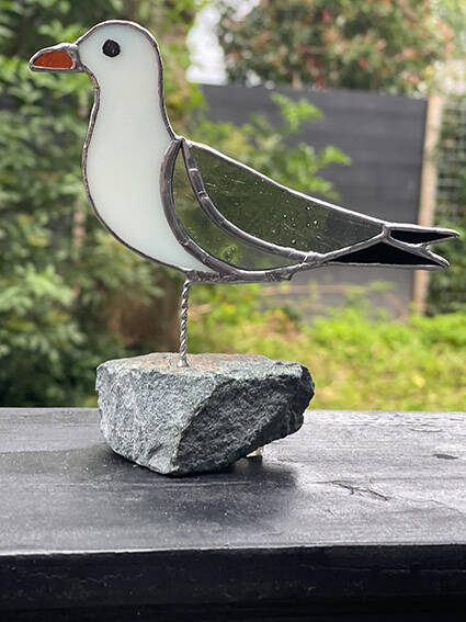 Tiffany glaskunst verkocht: Meeuw