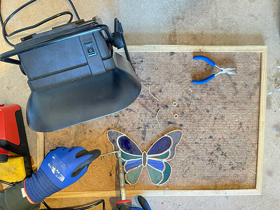 Tiffany glaskunst: Solderen