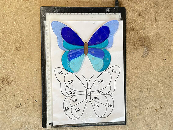 Tiffany glaskunst: Glas geslepen