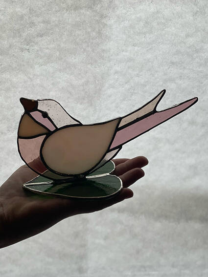 Tiffany glaskunst verkocht: Vogel