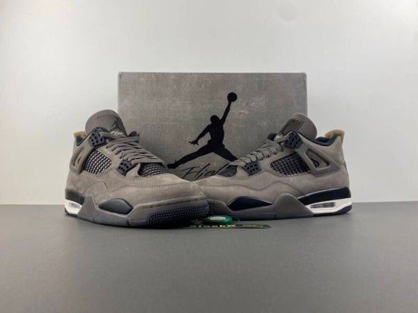 Air Jordan 4 "Cave Stone DONG" – A1-Versie | Grijs/Zwart Suède | Maten US 7–14 | Artikel FV5029-200 | Release 6 Sept