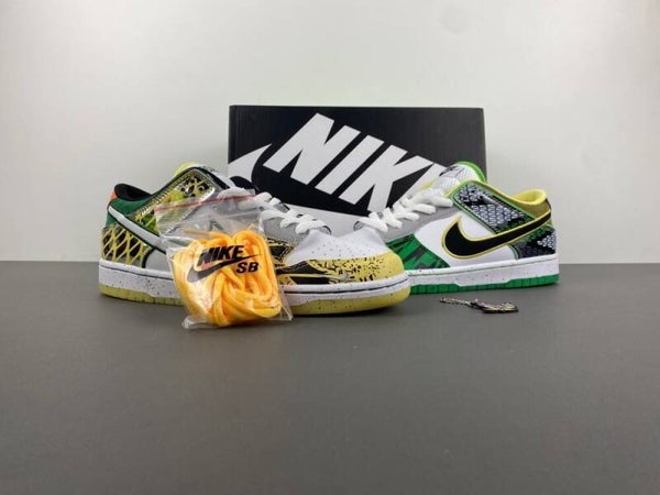 Nike Dunk Low "What The Ducks Of A Feather" HV1454-100 – Limited Edition Sneaker | Wit, Zilver, Groen, Zwart | Maten 36-45
