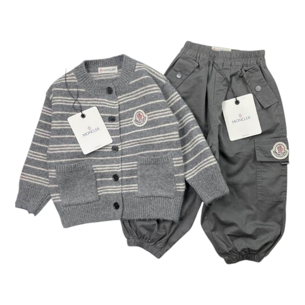 Moncler Kinder Set – Gestreept Vest & Cargobroek met Logo – Maat 90–140