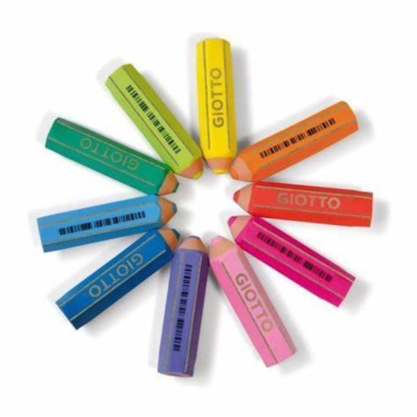 Una gomma simpatica a forma di matita.  Colore: FUCSIA