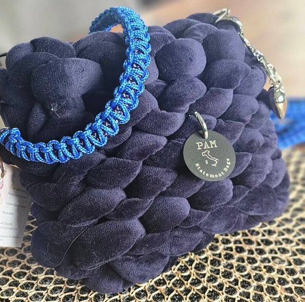 Ministricktasche dunkelblaue Samtoptik