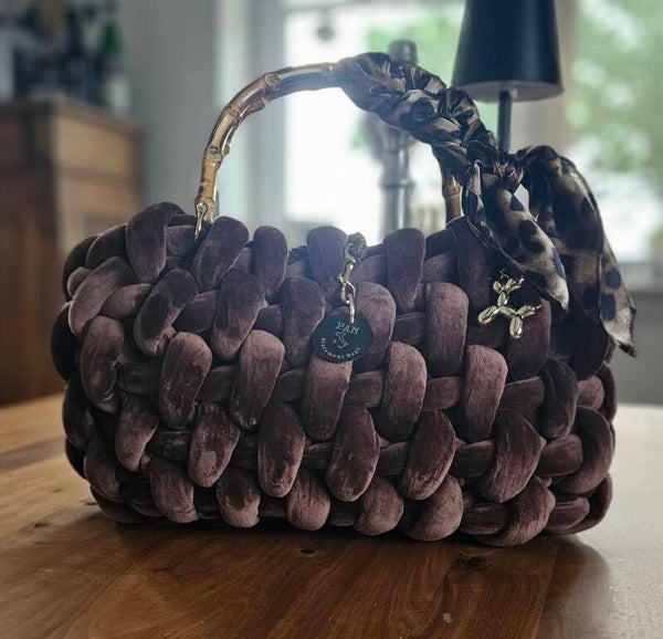 Shopper in brauner Samtoptik
