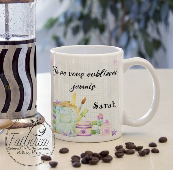 TASSE Mug Maître Professeur maîtresse Atsem Nouou personnalisé avec le prénom de votre choix idée cadeau fin d'année