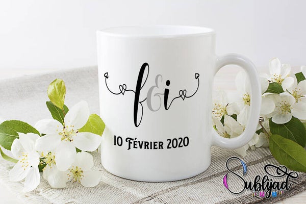 Mug Tasse personnalisée avec  les initiales et la date de votre choix. Cadeau mariage fiançailles anniversaire Saint-Valentin ….