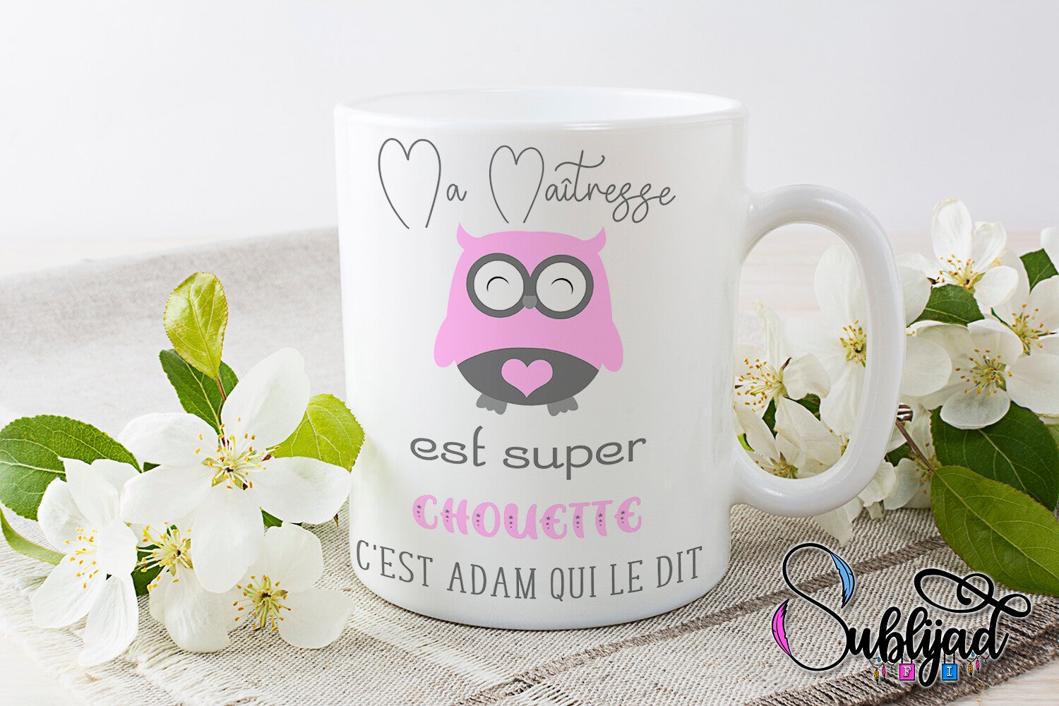 TASSE Mug Ma maîtresse est super chouette personnalisé avec le prénom de votre choix