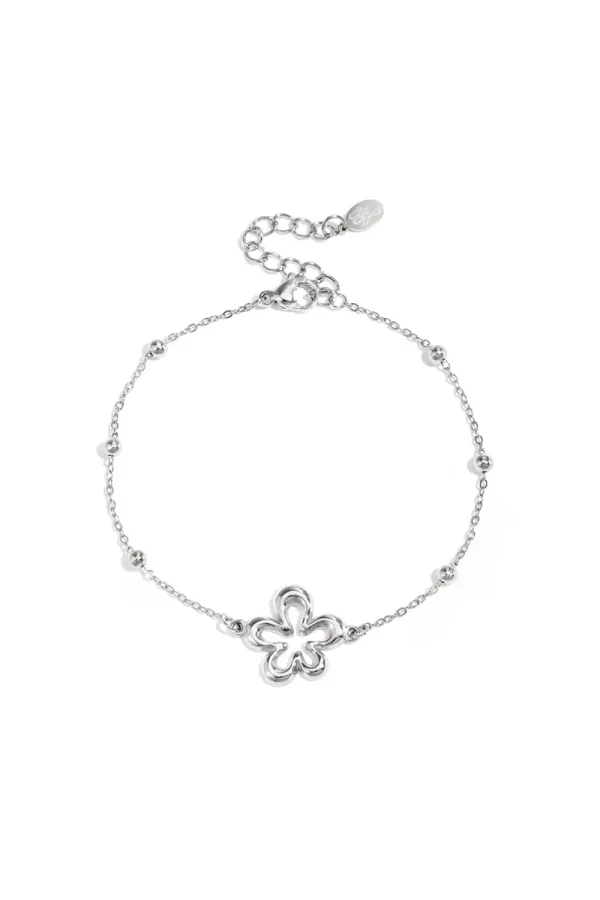 Bracelet With Coral-Shaped Playful Flowers silver
