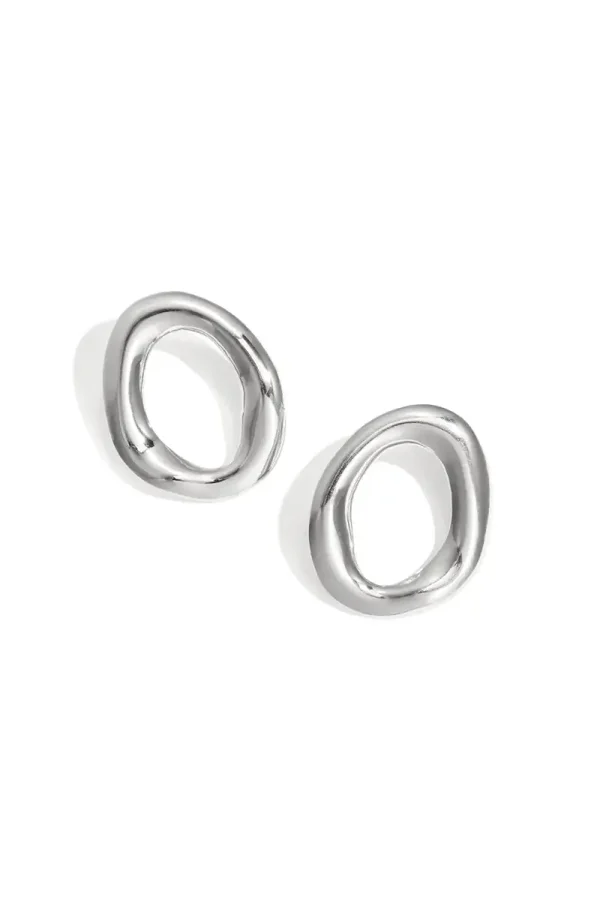 Oval Earrings With An Organic Shape silver