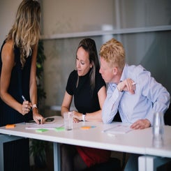 training-effectief-vergaderen-de-beste-vergader-cursus-scaled-standard-kjsz0j.jpg