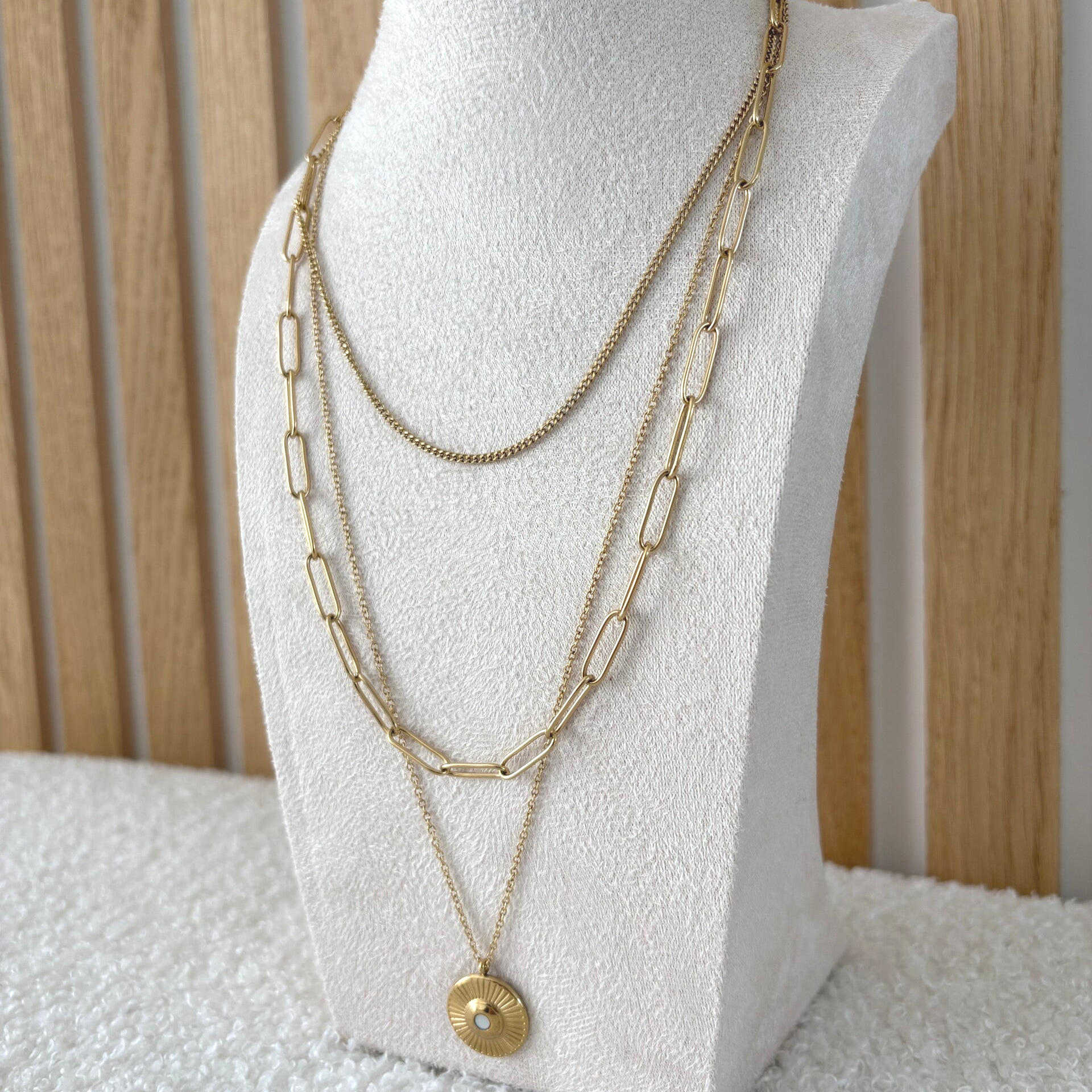 Chaîne dorée à 3 rangs