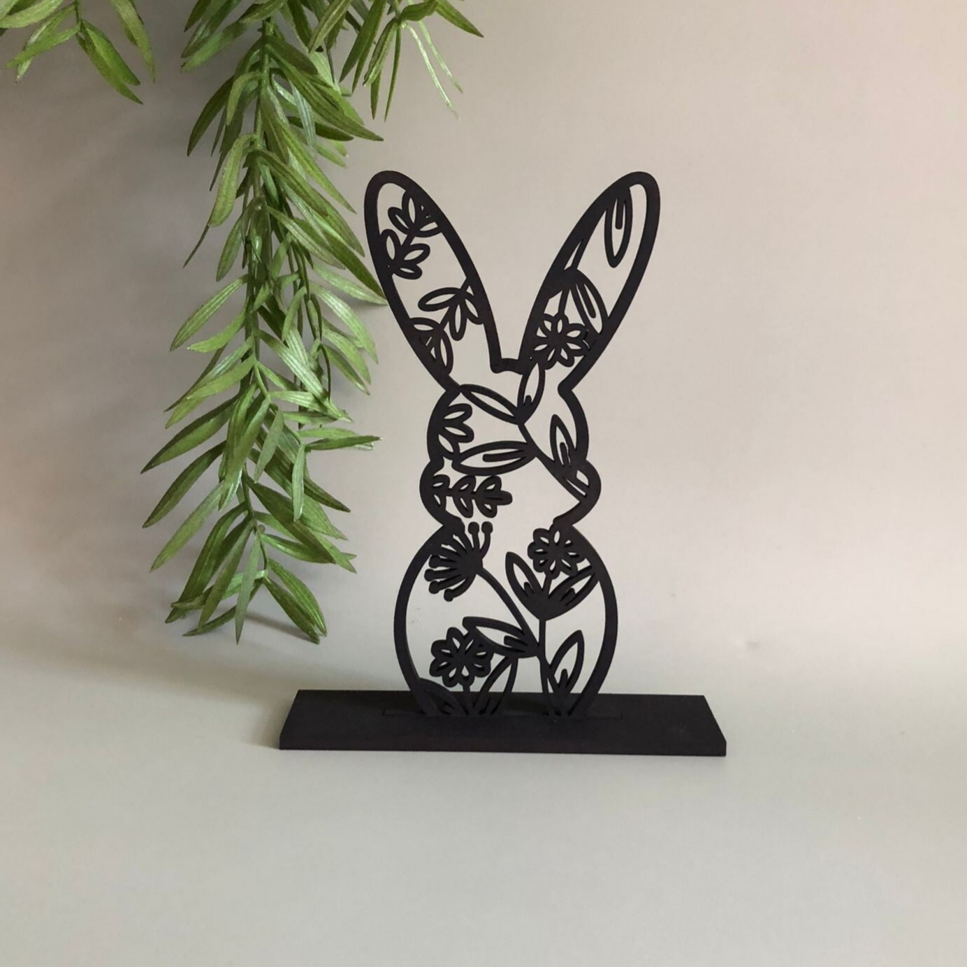 Paashaas op standaard