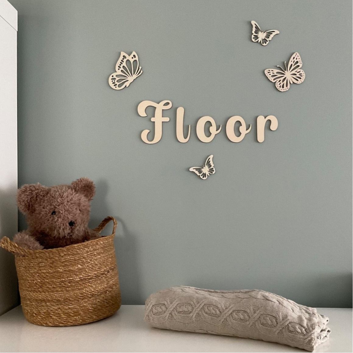 Houten figuren vlinders