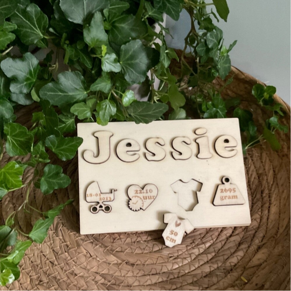 Geboorte puzzel naam