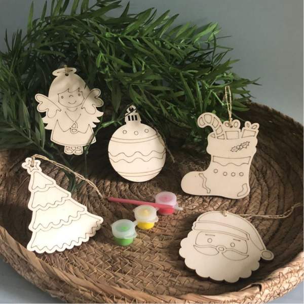 Houten Kersthangers om zelf te versieren