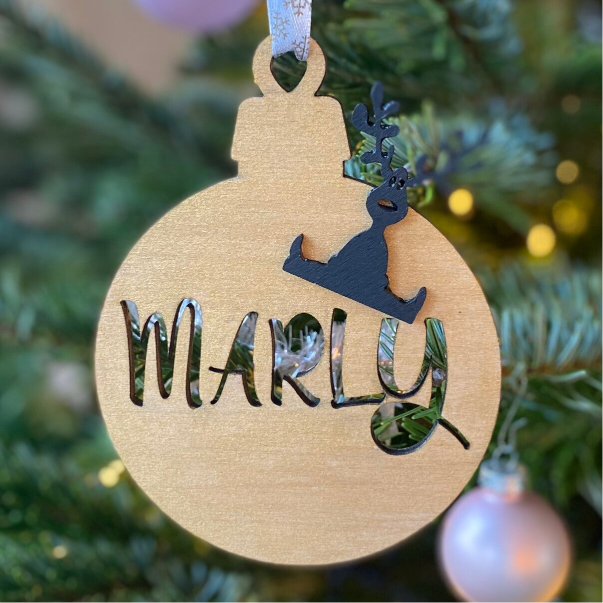 Kerstbal Marly