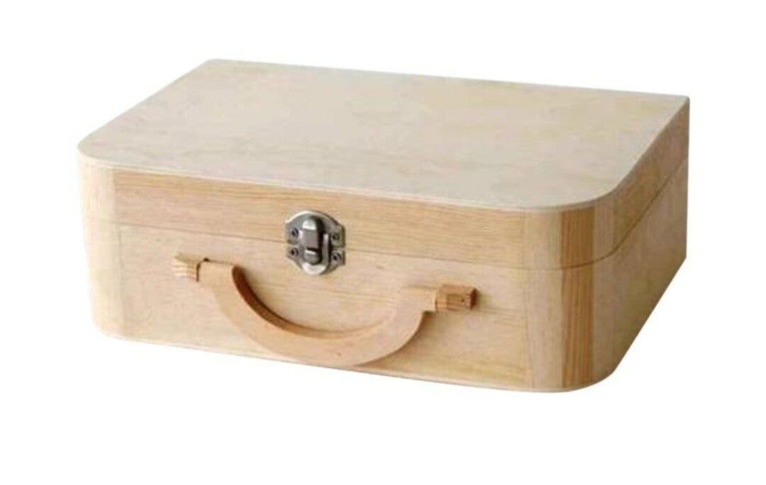 Boite en forme de coffre personnalisée