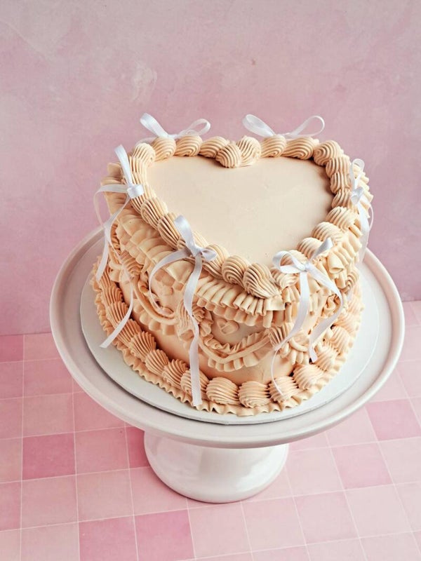 Vintage Cake