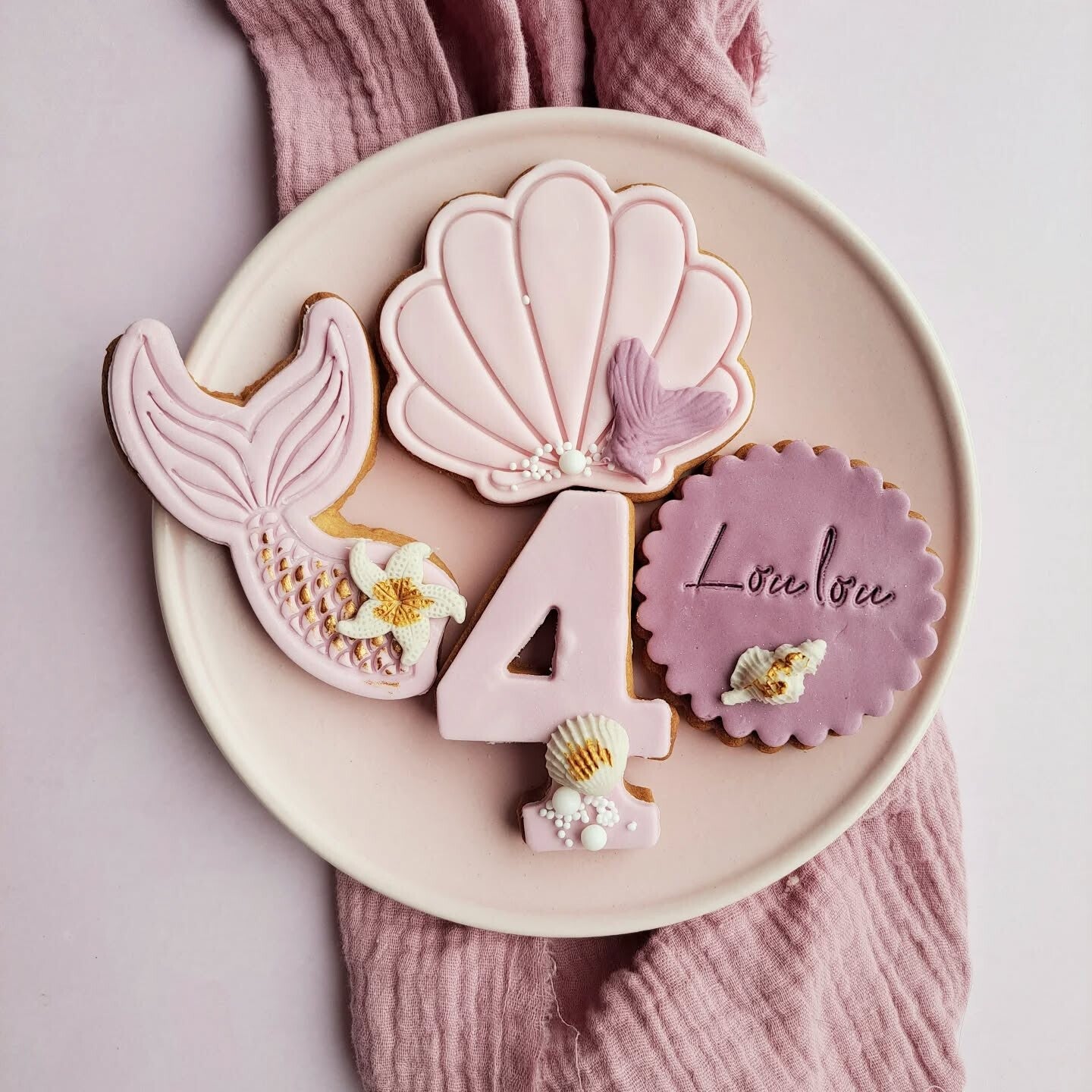 Fondant cookies