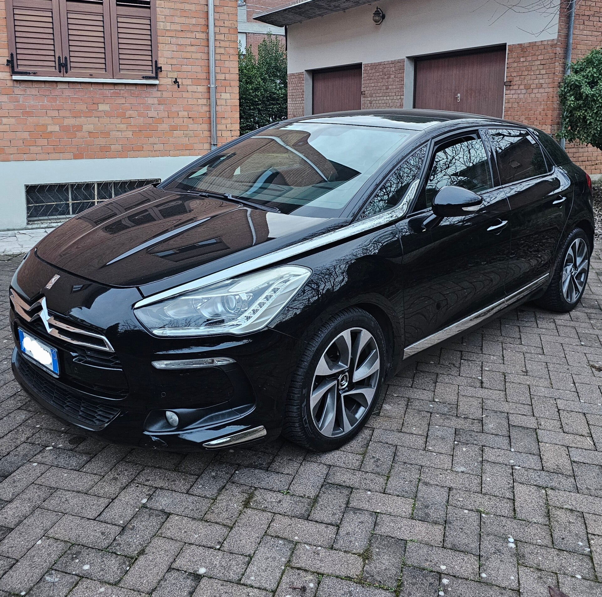 Citroen DS5