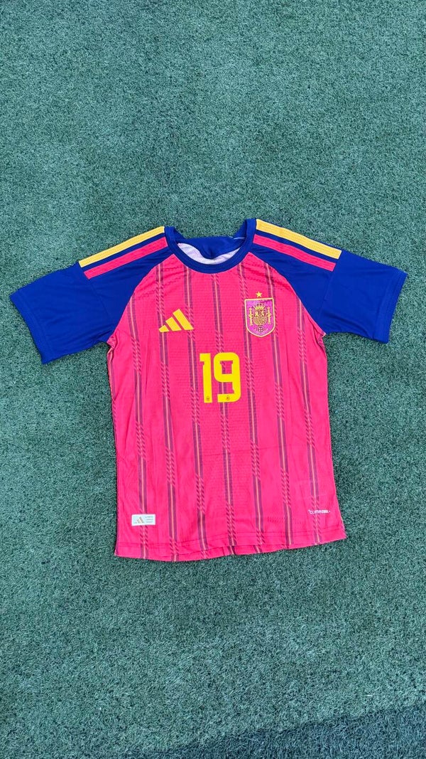 Lamine Yamal Red