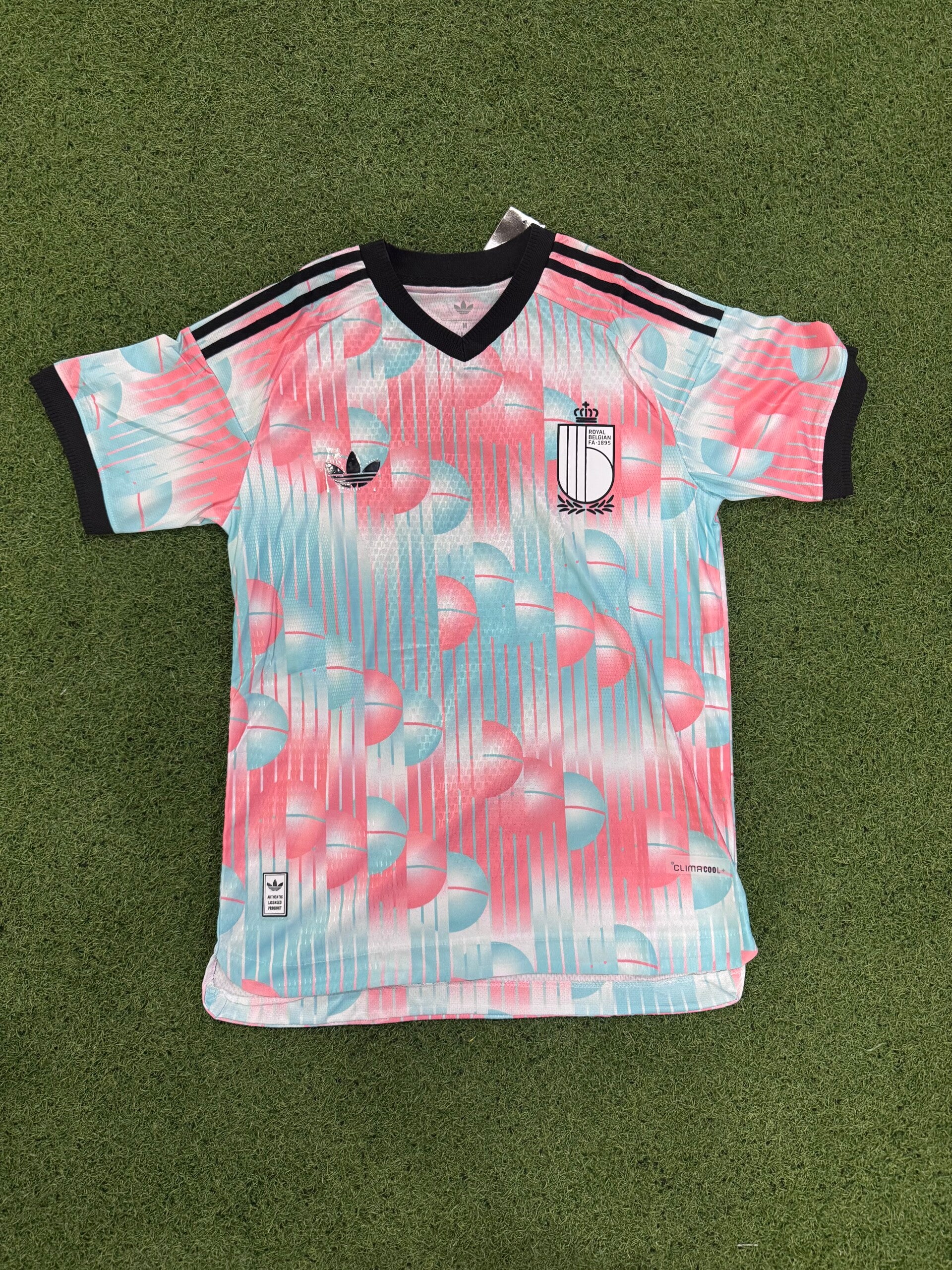 Belgium pink
