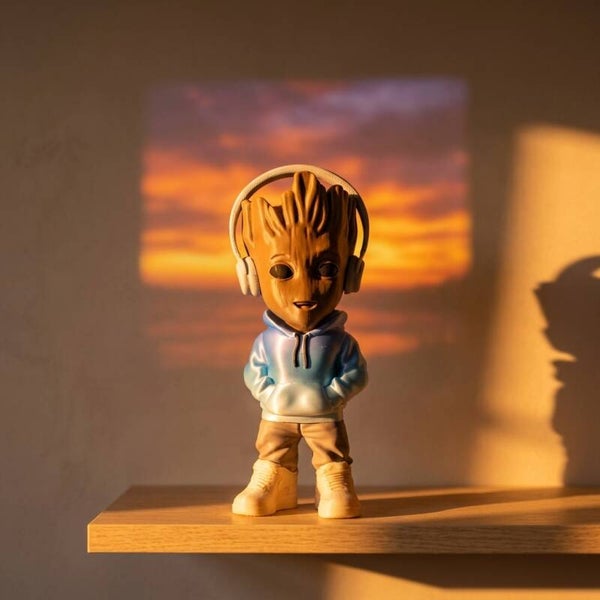 Figurine Groot avec casque – Impression 3D