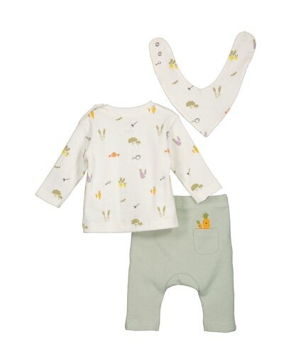 Driedelig setje -broekje en shirtje met sjaaltje