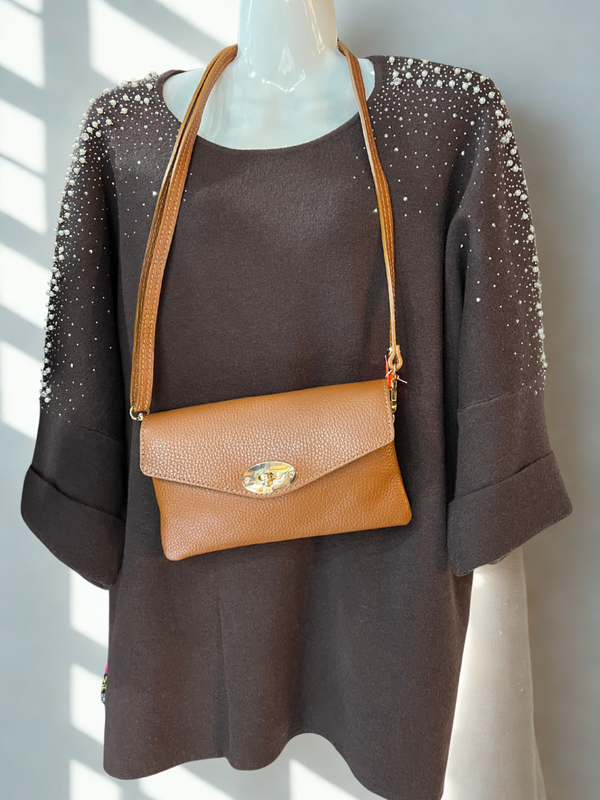 Mooie 3/4 mauw truie