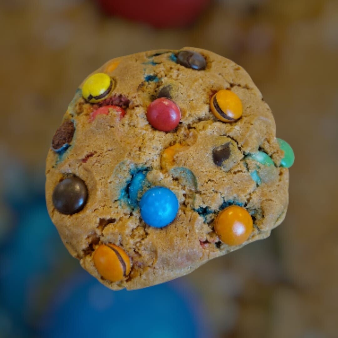 M&M