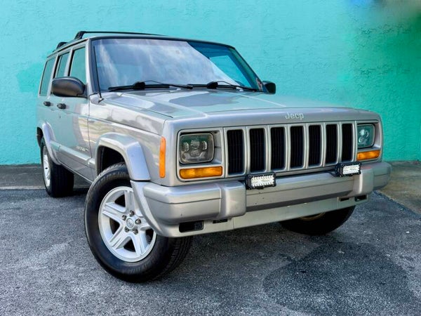 2001 Jeep Cherokee XJ Limited **LOW MILE 4X4 LEGEND**