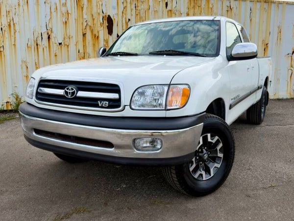 2002 Toyota Tundra SR5 *LOW MILE V8 LEGEND*