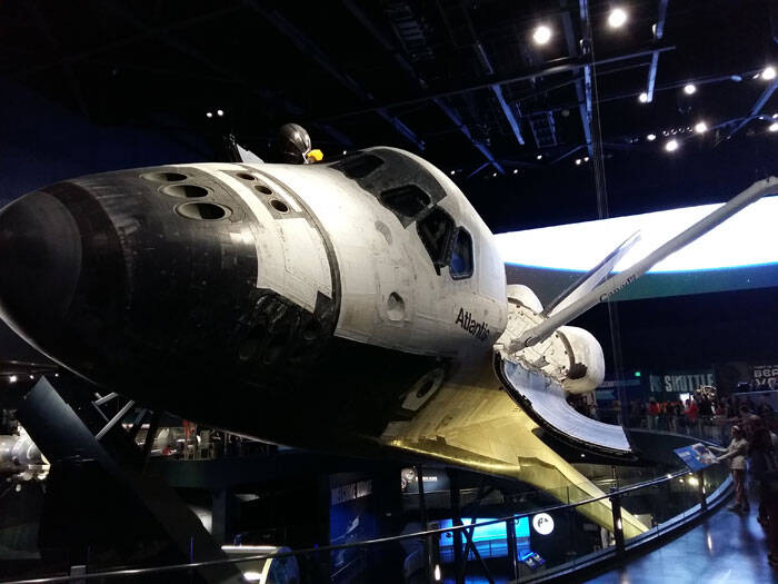 Space shuttle Atlantis in het Kennedy Space Center te Florida