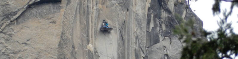 Slapen tegen de steile wand in Yosemite