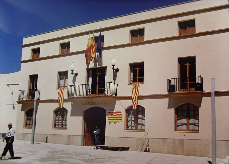 pict0002-standard.jpg
