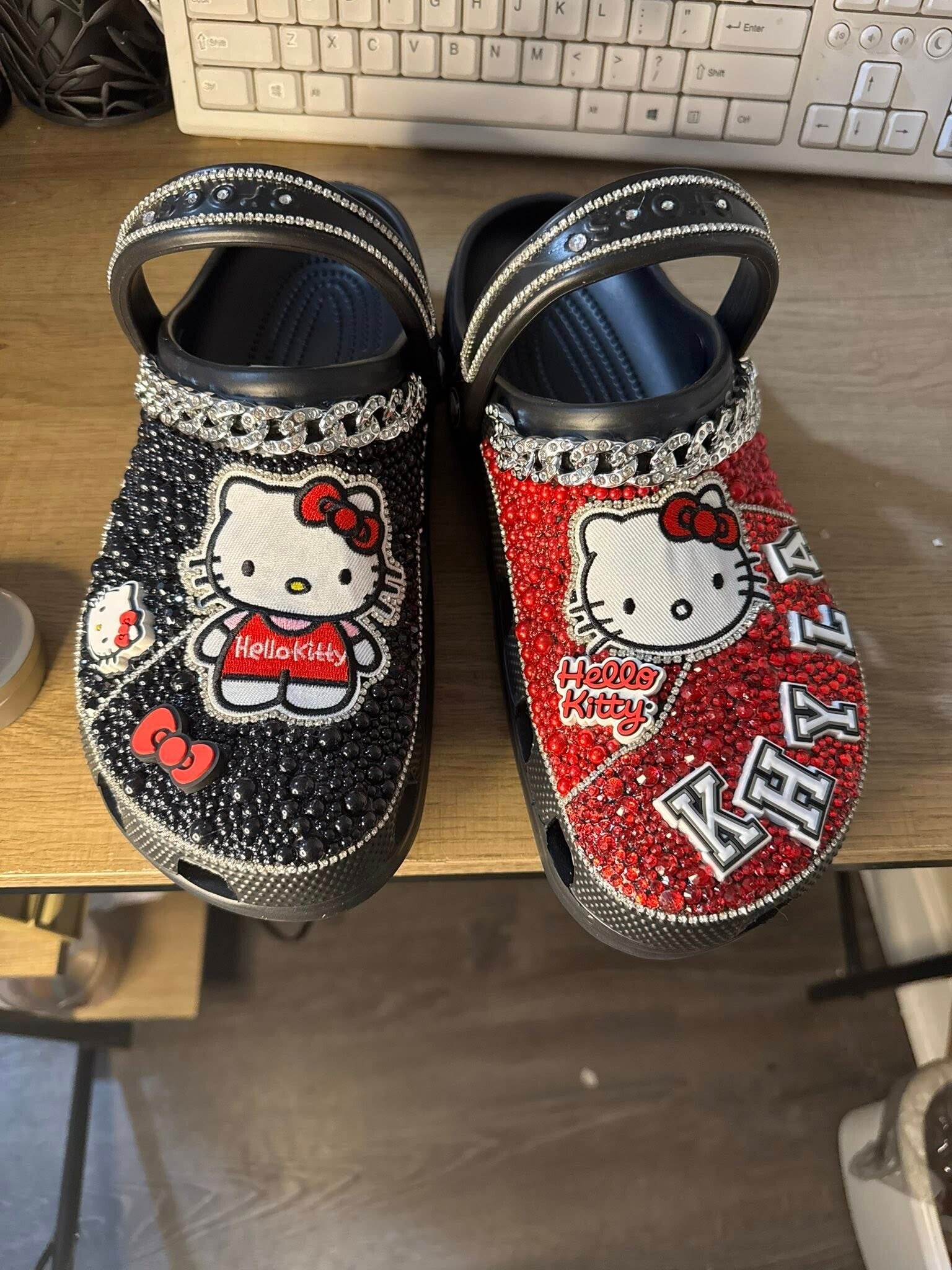 Hello Kitty Crocs