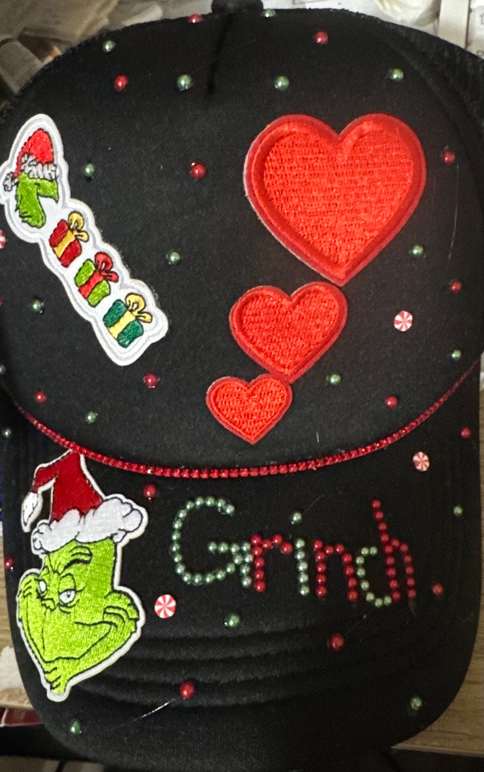 Grinch hat