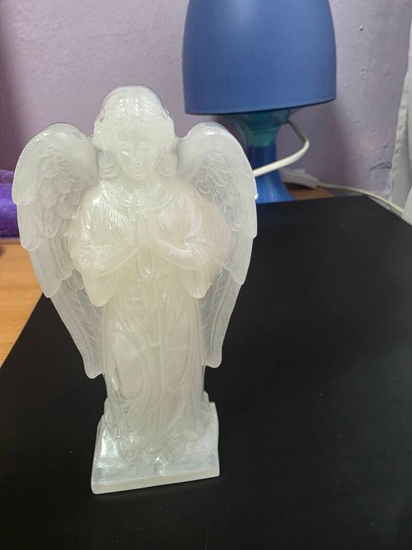 Ángel de Paz y Luz
