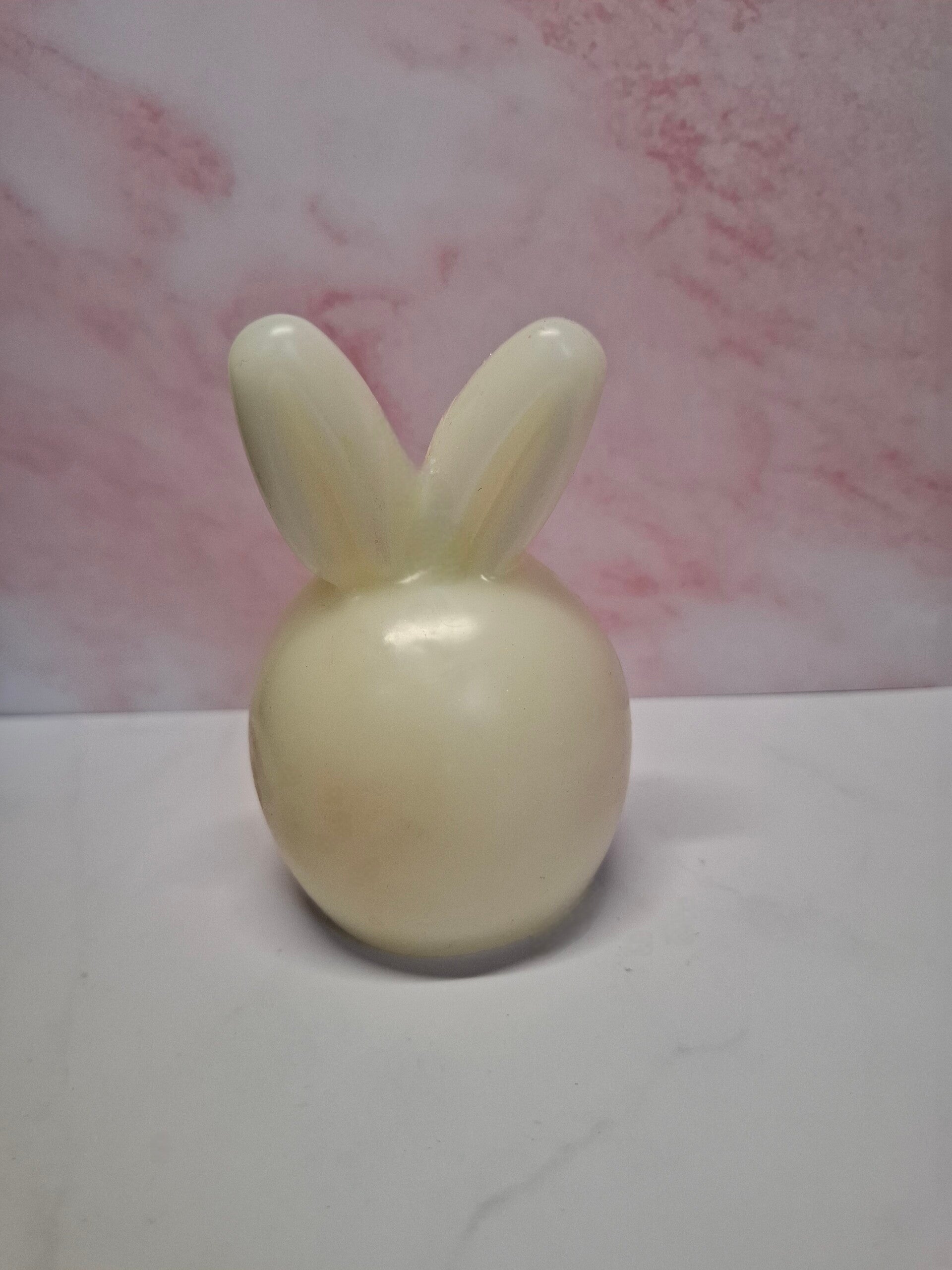 Auch als set: Hasenei-kerze (abstehende ohren)