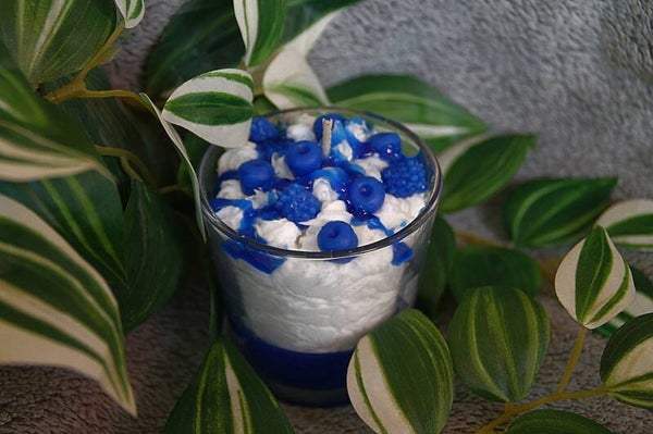 Blueberry Dream Dessertkerze im Glas – handgemacht