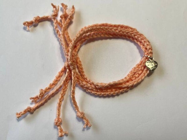 Zalm armbandjes
