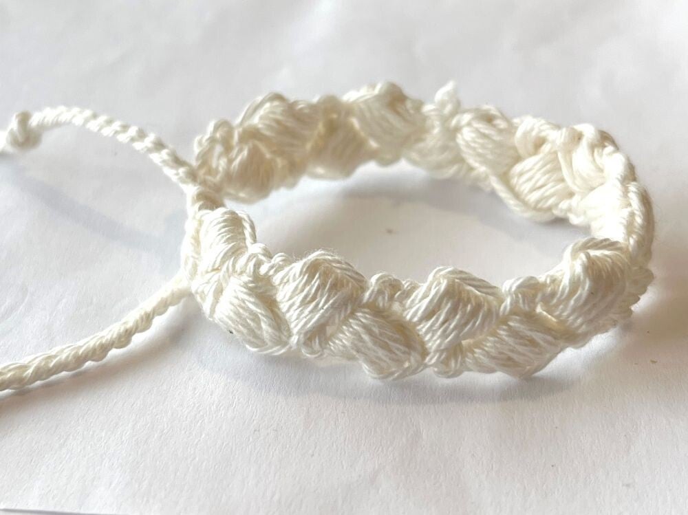 Bridal white armbandje Poppy