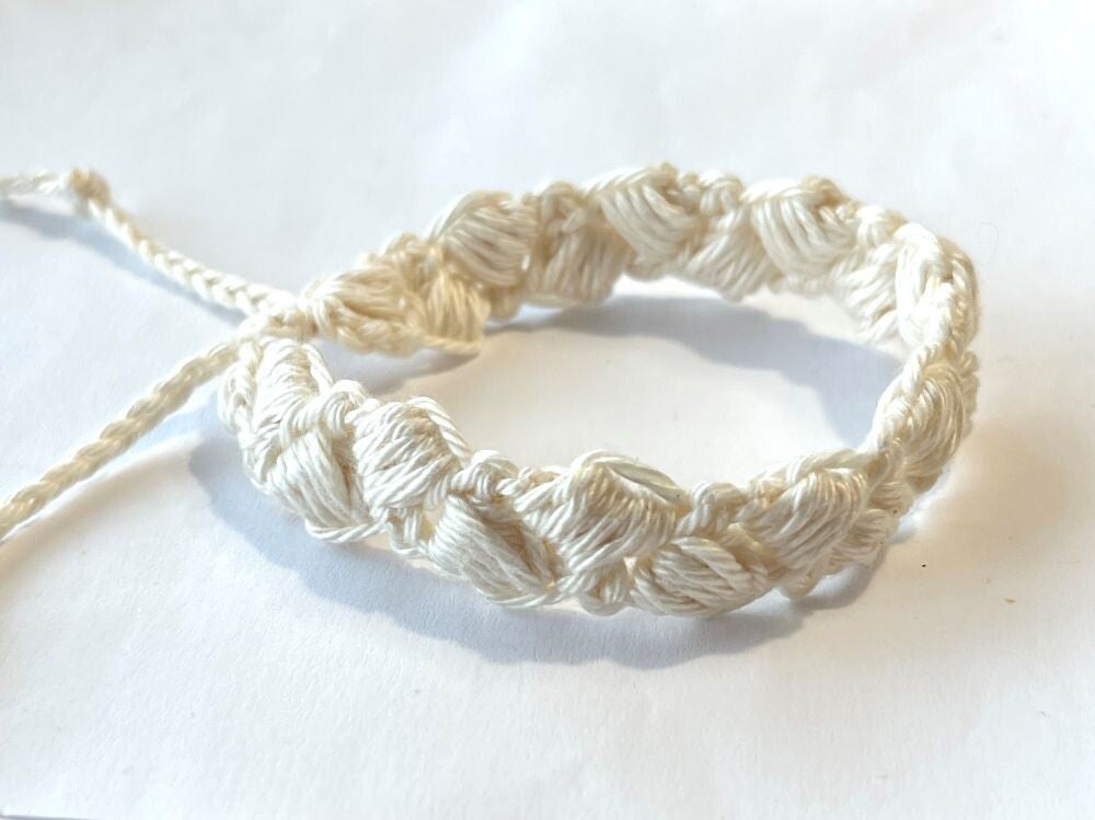 Old Lace armbandje Poppy