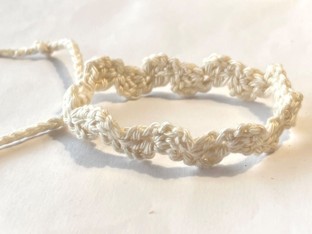 Old Lace armbandje Wave