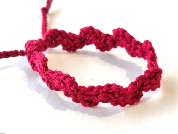 Scarlet armbandje Wave