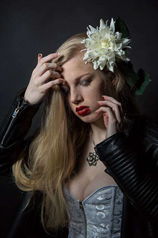 flower power fotoshoot ketting bloom