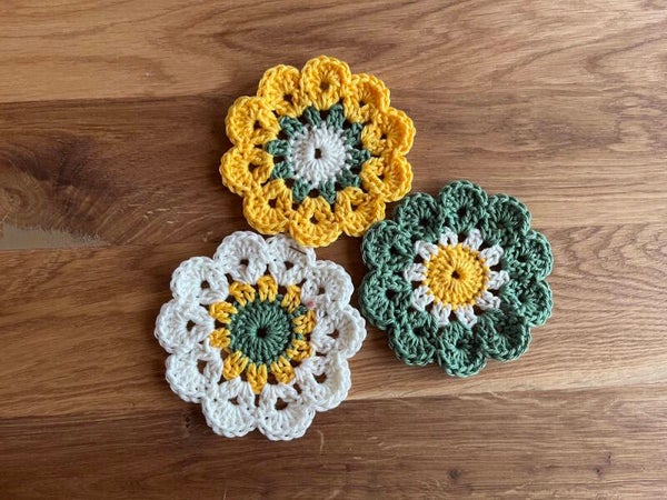 Patroon onderzetter Bloem/Pattern coaster Flower